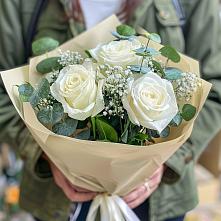 Букет цветов из:  Розы в Камызяке